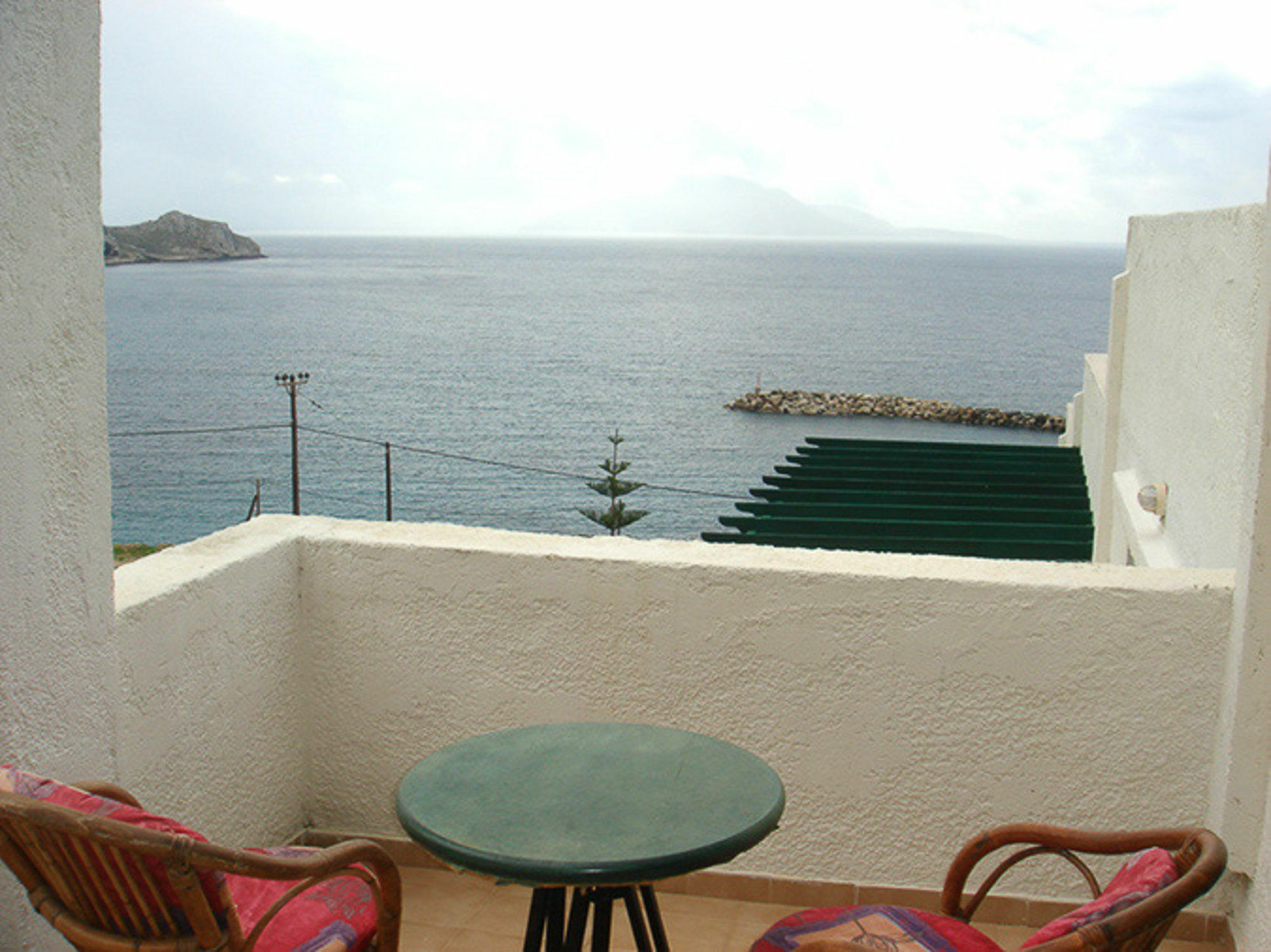 Finiki View Hotel Apartments Екстериор снимка